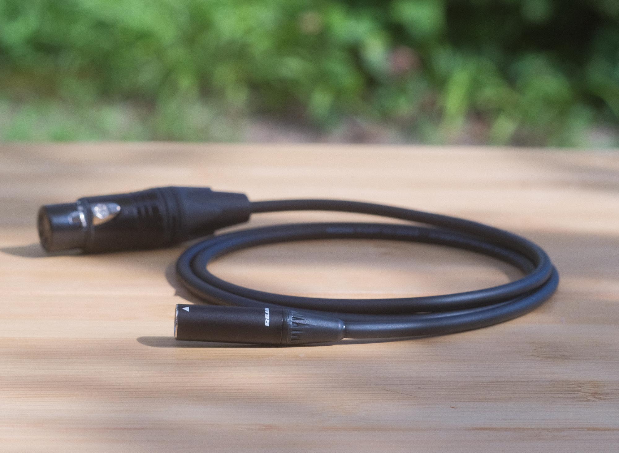 新商品情報】MOGAMI モガミ 2893 XLRメス - miniXLRオス Blackmagic用